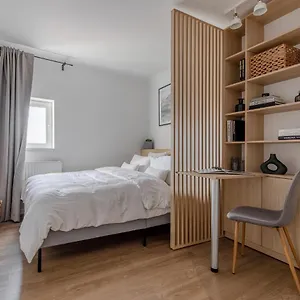 Little Attic By Citylife Apartament
