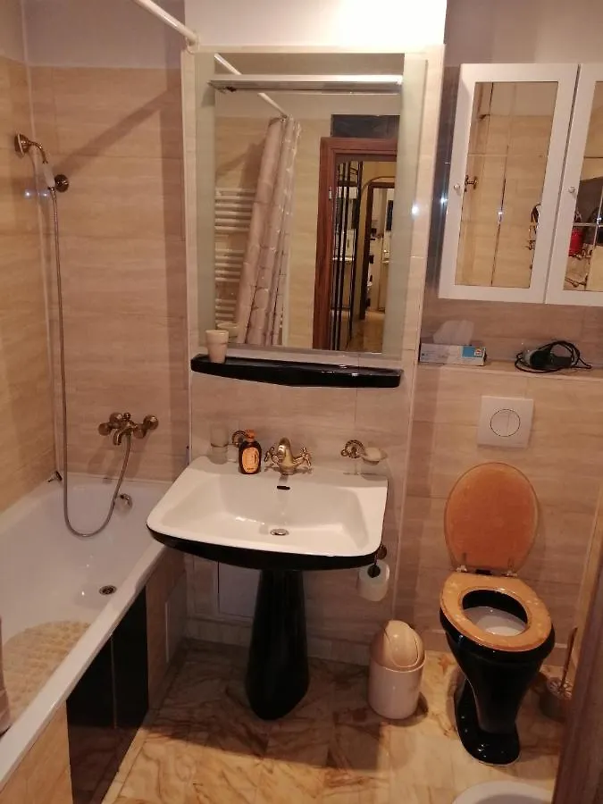 Apartment In The Historical Center Bucarest