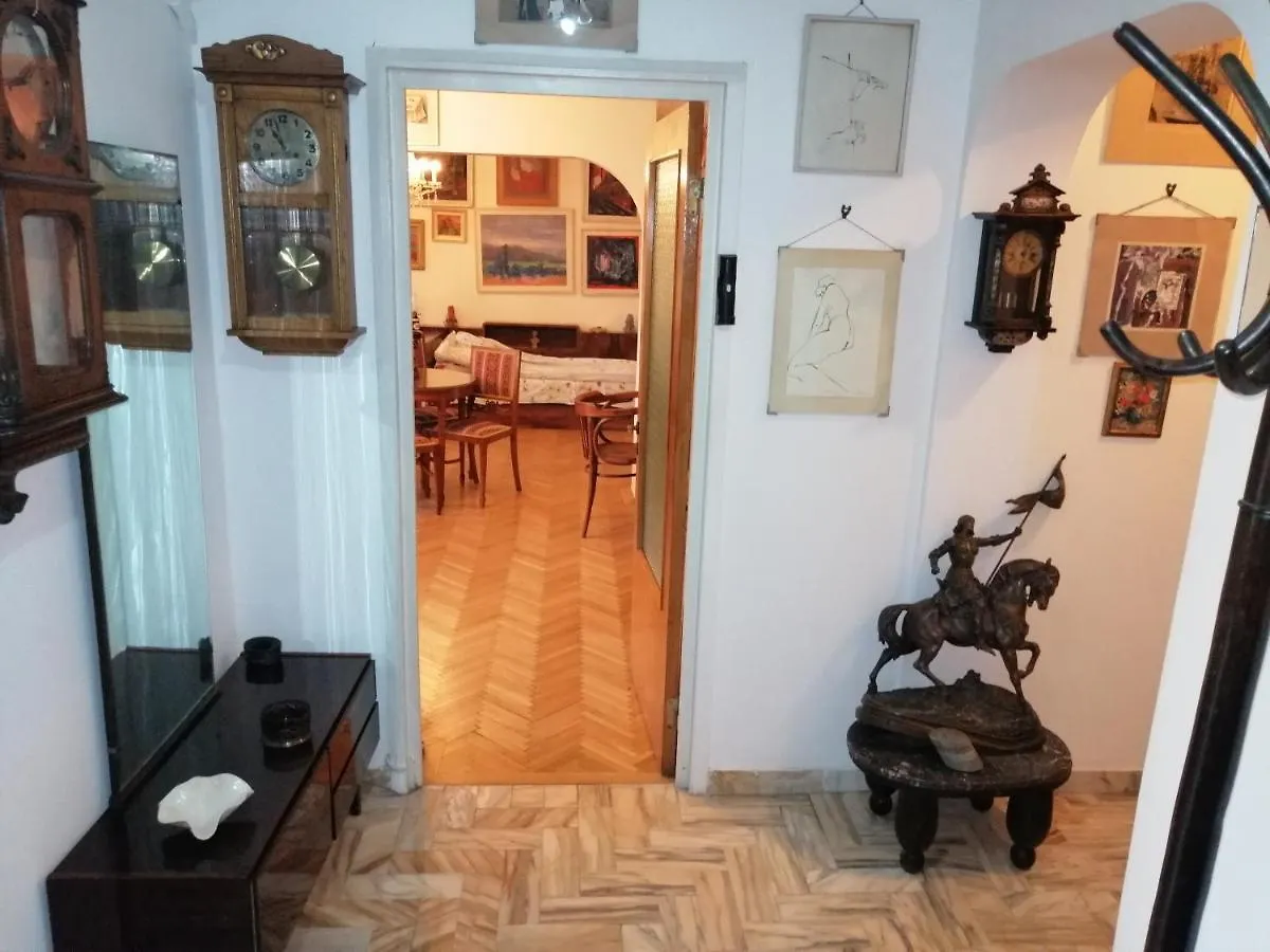 Apartment In The Historical Center Bucarest Rumanía
