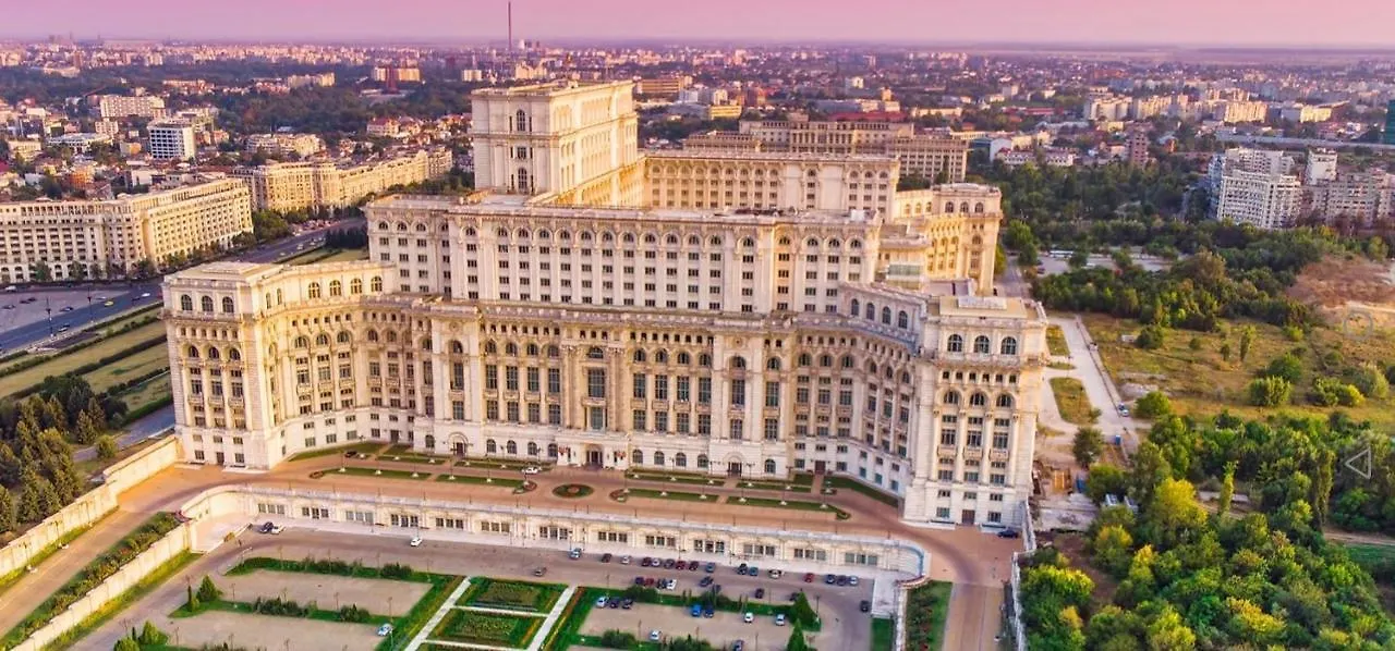 Apartment In The Historical Center Bucharest